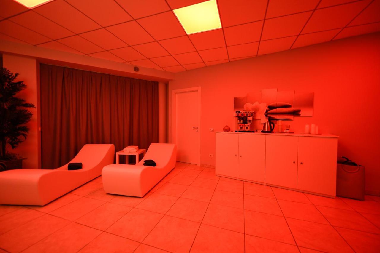 Hotel Lumin كريميا المظهر الخارجي الصورة